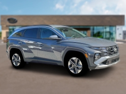 Hyundai Tucson Hybrid SEL AWD 2026