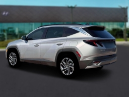 Hyundai Tucson Hybrid Limited AWD 2026