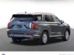 Hyundai Palisade SEL FWD 2025