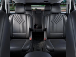 Hyundai Palisade Hybrid Blue SEL Premium 7P FWD 2026