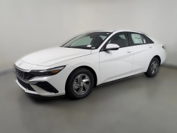 Hyundai Elantra SE IVT 2025
