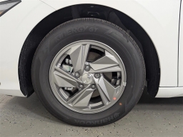 Hyundai Elantra SE IVT 2025