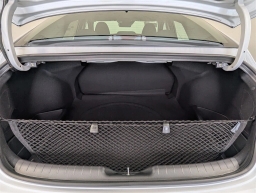 Hyundai Elantra SE IVT 2025