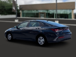 Hyundai Elantra SE IVT 2026