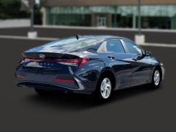 Hyundai Elantra SE IVT 2026