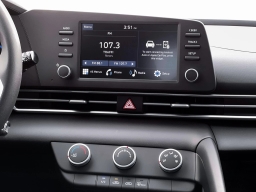 Hyundai Elantra SE IVT 2026