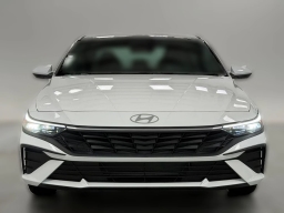 Hyundai Elantra SE IVT 2026