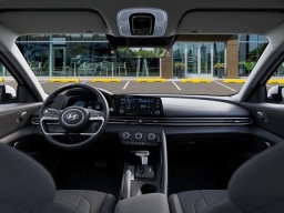 Hyundai Elantra SE IVT 2026