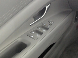 Hyundai Elantra SE IVT 2025