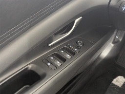 Hyundai Elantra SE IVT 2025