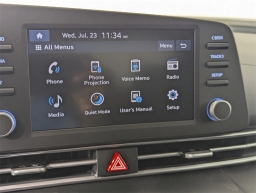 Hyundai Elantra SE IVT 2025