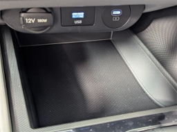 Hyundai Elantra SE IVT 2025