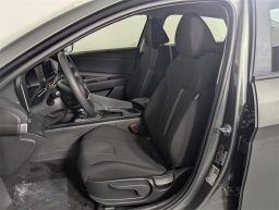 Hyundai Elantra SE IVT 2025