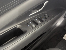 Hyundai Elantra SE IVT 2025