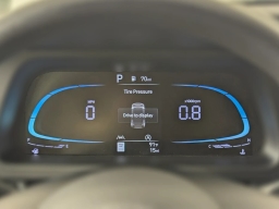 Hyundai Elantra SE IVT 2025