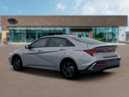 Hyundai Elantra SEL Sport IVT 2026