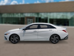 Hyundai Elantra SEL Sport IVT 2026