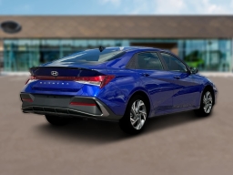 Hyundai Elantra SEL Sport IVT 2025