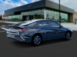 Hyundai Elantra SEL Sport IVT 2026