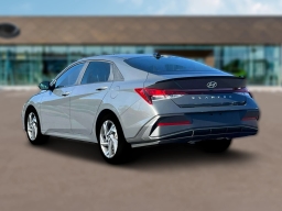 Hyundai Elantra SEL Sport IVT 2025