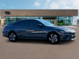 Hyundai Elantra SEL Sport IVT 2025