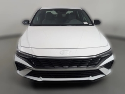 Hyundai Elantra SEL Sport IVT 2025
