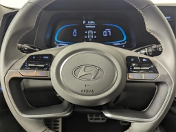 Hyundai Elantra SEL Sport IVT 2025