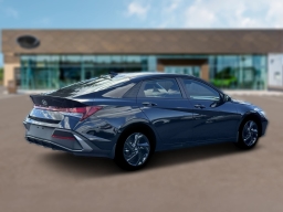 Hyundai Elantra SEL Sport IVT 2026