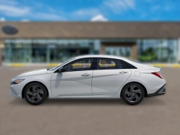 Hyundai Elantra SEL Sport IVT 2026