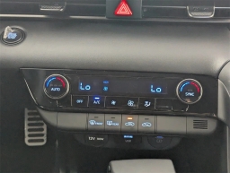 Hyundai Elantra SEL Sport IVT 2025