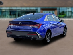 Hyundai Elantra SEL Sport IVT 2026