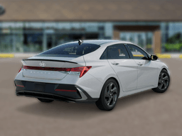Hyundai Elantra SEL Sport IVT 2026