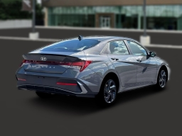 Hyundai Elantra SEL Sport IVT 2026