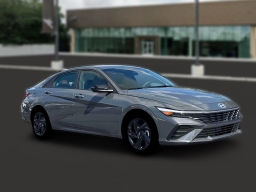 Hyundai Elantra SEL Sport IVT 2026