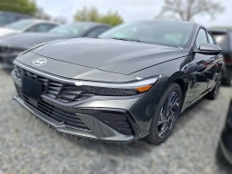 Hyundai Elantra Limited IVT 2026