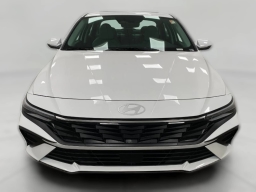 Hyundai Elantra Limited IVT 2026