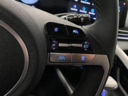 Hyundai Elantra Limited IVT 2026