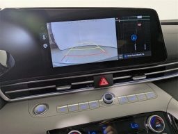 Hyundai Elantra Limited IVT 2025