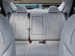 Hyundai Elantra Limited IVT 2026