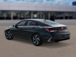 Hyundai Elantra Limited IVT 2026