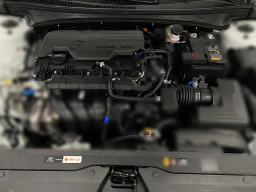 Hyundai Elantra Limited IVT 2026