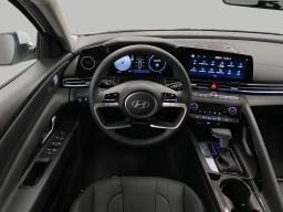 Hyundai Elantra Limited IVT 2026