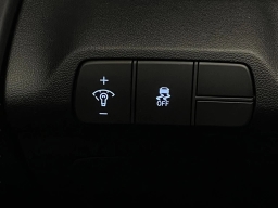 Hyundai Elantra Limited IVT 2026