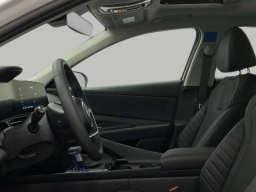 Hyundai Elantra Limited IVT 2026