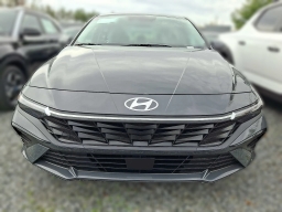 Hyundai Elantra Limited IVT 2026