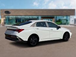 Hyundai Elantra SEL Sport Premium IVT 2026