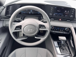 Hyundai Elantra SEL Sport Premium IVT 2026