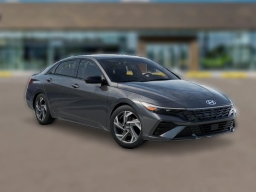 Hyundai Elantra SEL Sport Premium IVT 2026