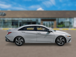 Hyundai Elantra SEL Sport Premium IVT 2026