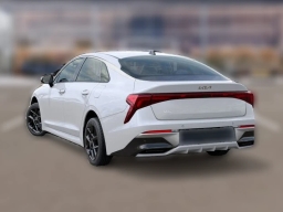 Kia K5 LXS Auto FWD 2026